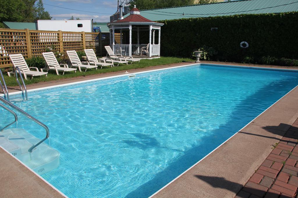 Willow Bend Motel Truro Esterno foto